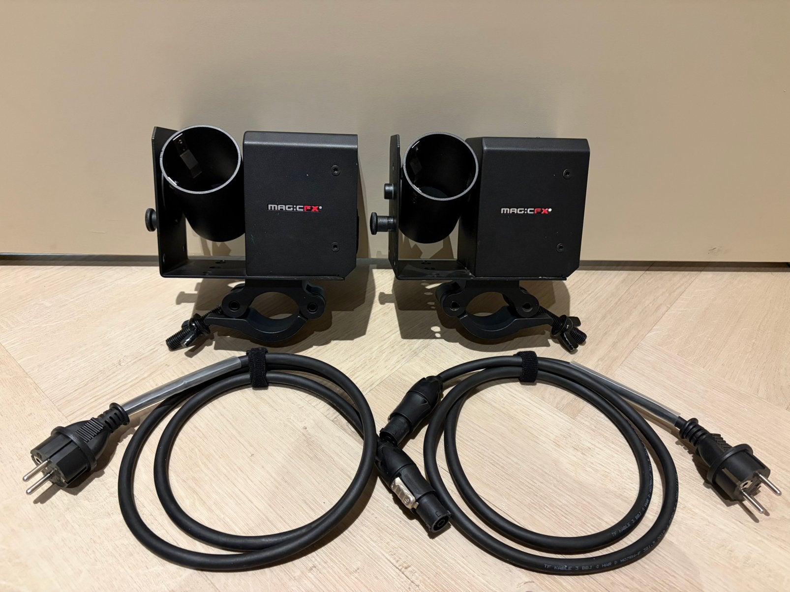 2x MagicFX Power Shot MKII, Ophalen, Zo goed als nieuw, Licht