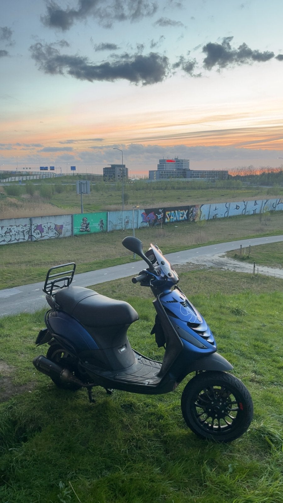 Gezocht! Piaggio zip uitlaat, Ophalen of Verzenden, Gebruikt, Uitlaat, Piaggio