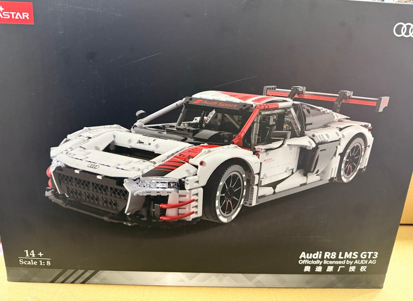 Audi R8 LMS GT3 Bouwpakket - Schaal 1:8, Ophalen, Nieuw, Overige merken