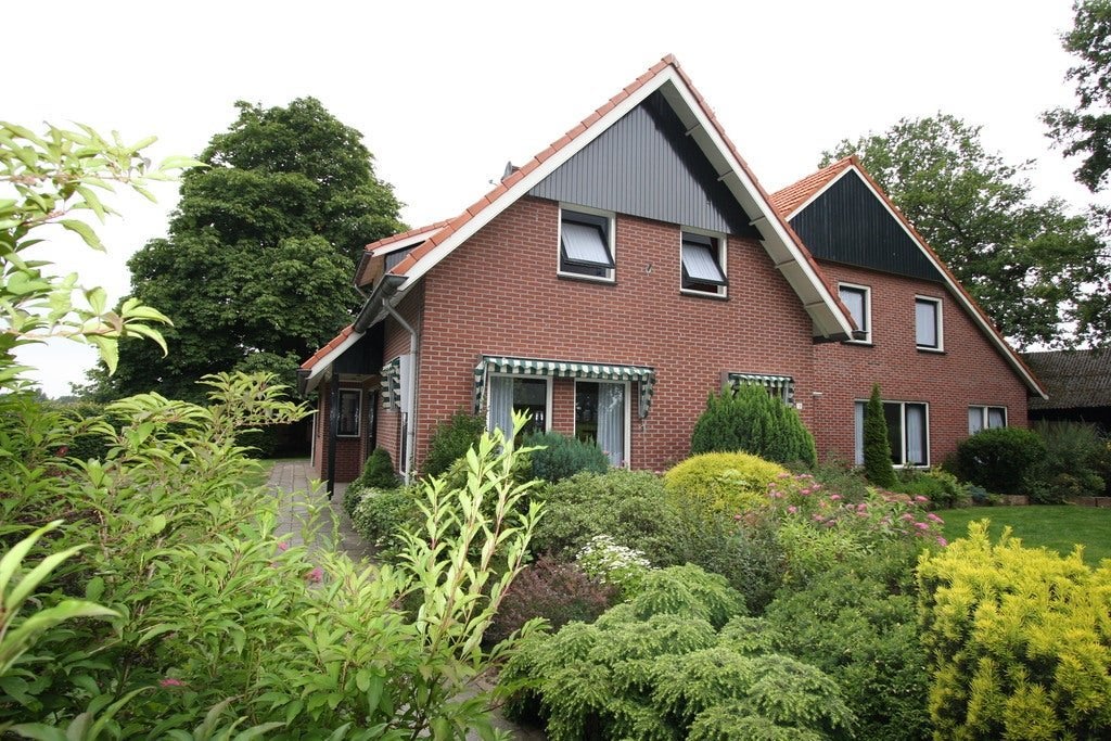 NIEUW! Woonruimte te huur Velinksweg, Reutum