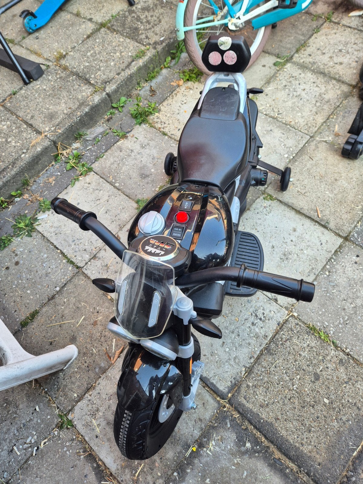 Elektrische kindermotorfiets met zijwieltjes, Ophalen, Gebruikt, Afstandsbediening