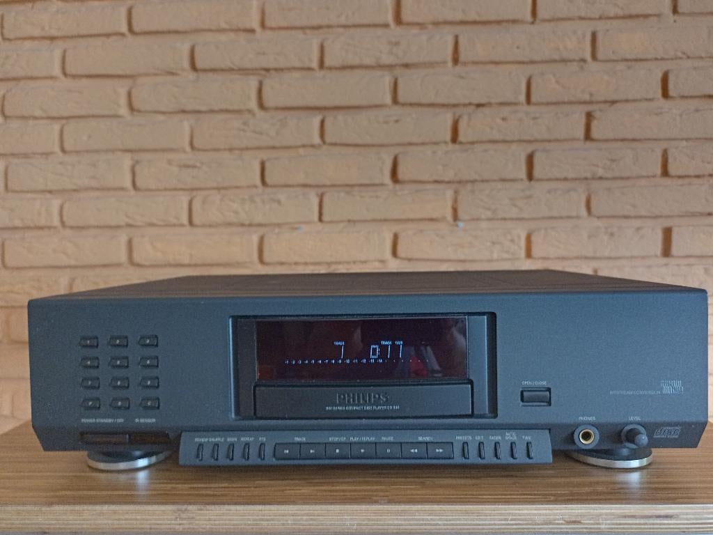 CD speler Philips CD 930, Audio, Tv en Foto, Philips, Veenpluis 4 best, Philips, Ophalen of Verzenden