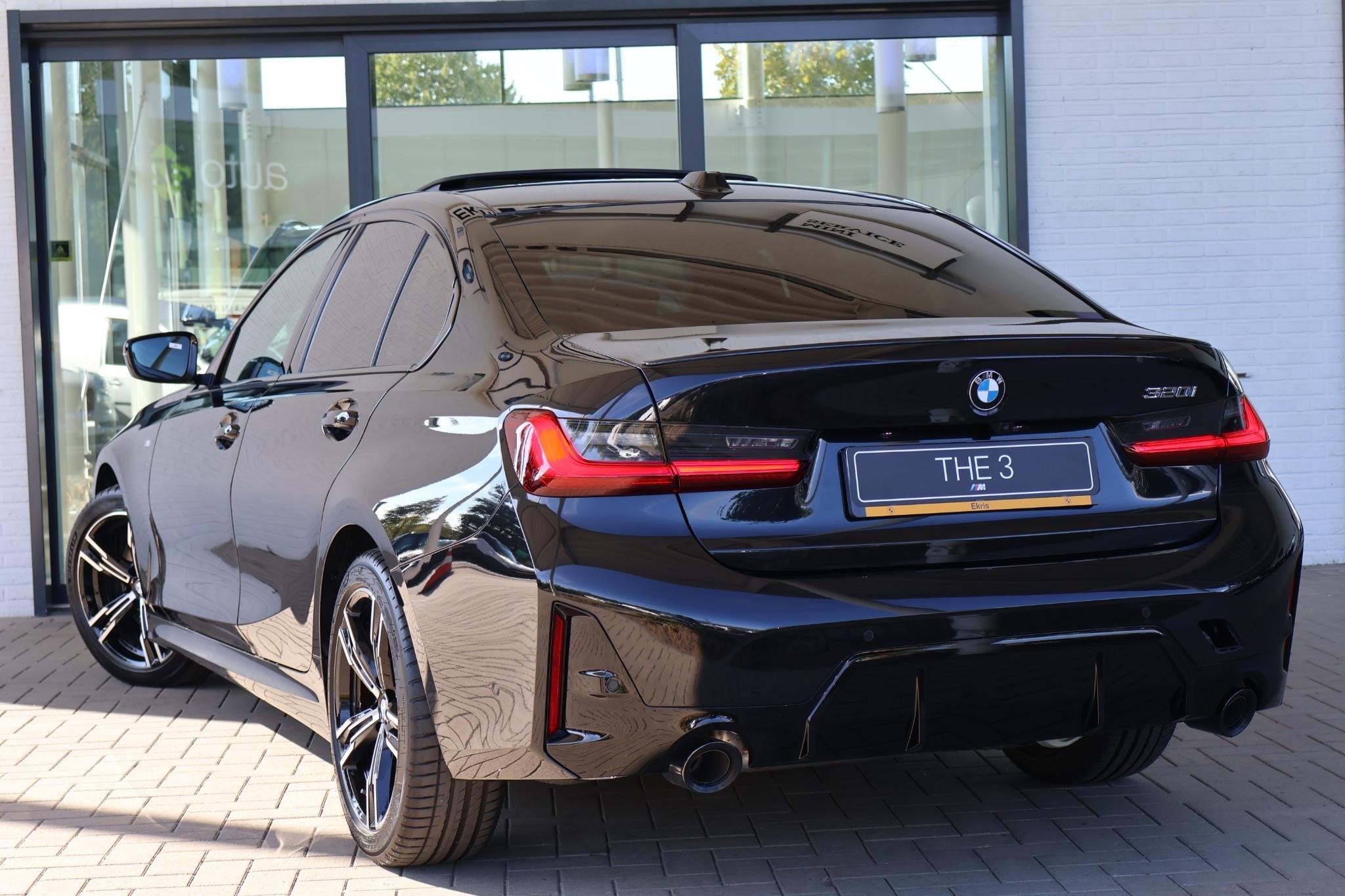 BMW 3 serie 320i | M Sportpakket Pro | M Sportpakket | Harma, Auto's, Automaat, 1998 cc, 4 cilinders, Zwart