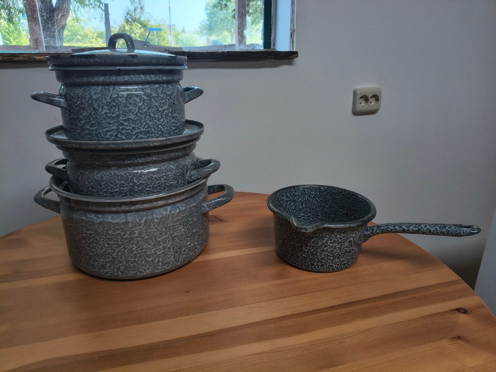 Emaille pannenset grijs gewolkt, Ophalen