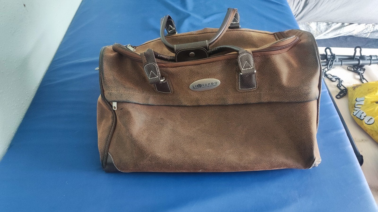 Lederen reistas Leonardo - Bruin, Ophalen, 40 tot 60 cm, Gebruikt, 20 tot 30 cm