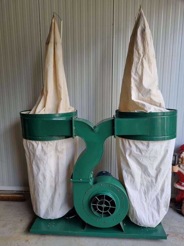 Krachtige Houtmot Afzuiging met Dubbele Zakken, Ophalen
