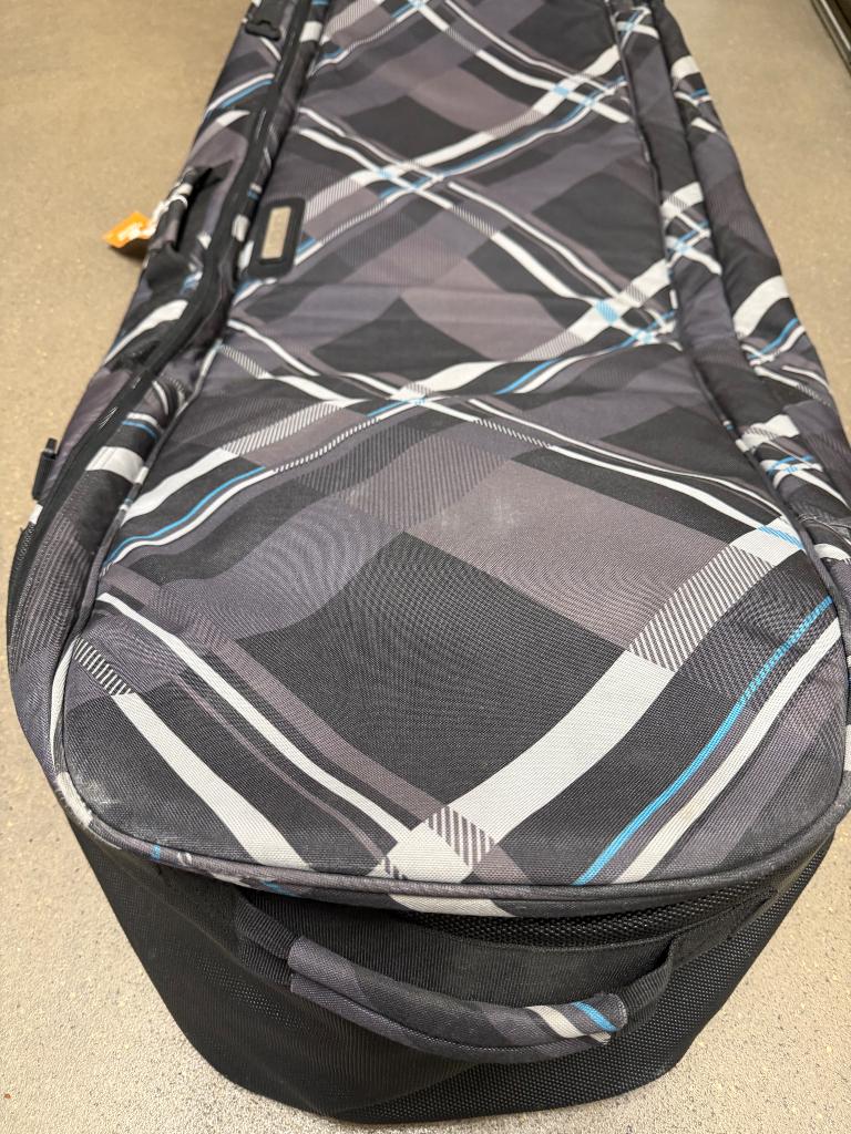 Kitesurf boardbag ION, Watersport en Boten, Kitesurfen, Ophalen, Gebruikt, Overige typen, Geen board