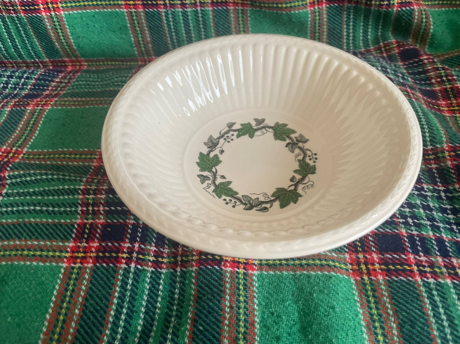 Wedgwood STRATFORD kom, Antiek en Kunst, Antiek | Servies los, Ophalen of Verzenden