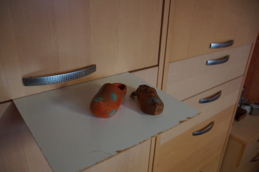2 kleine klompjes, Ophalen of Verzenden