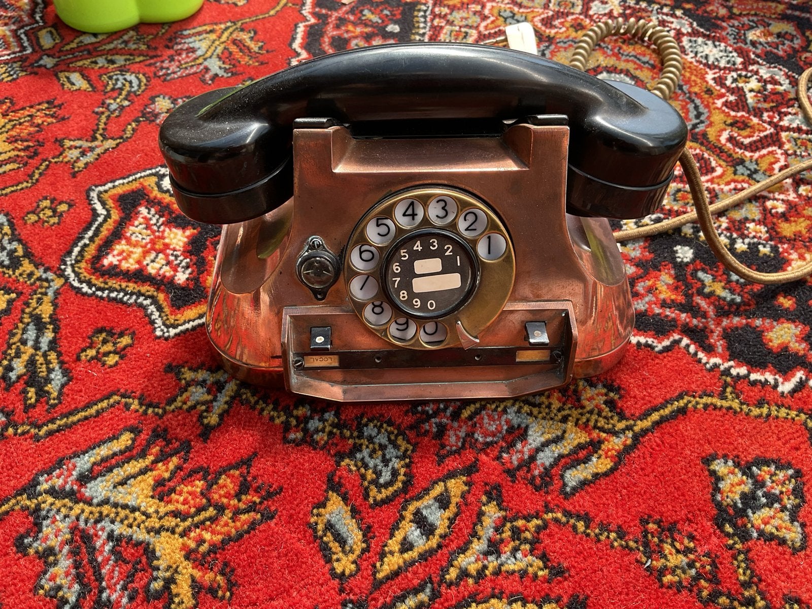 Antieke Koperen Telefoon met Draaischijf - Vintage Decor, Ophalen of Verzenden, Gebruikt, Met draaischijf