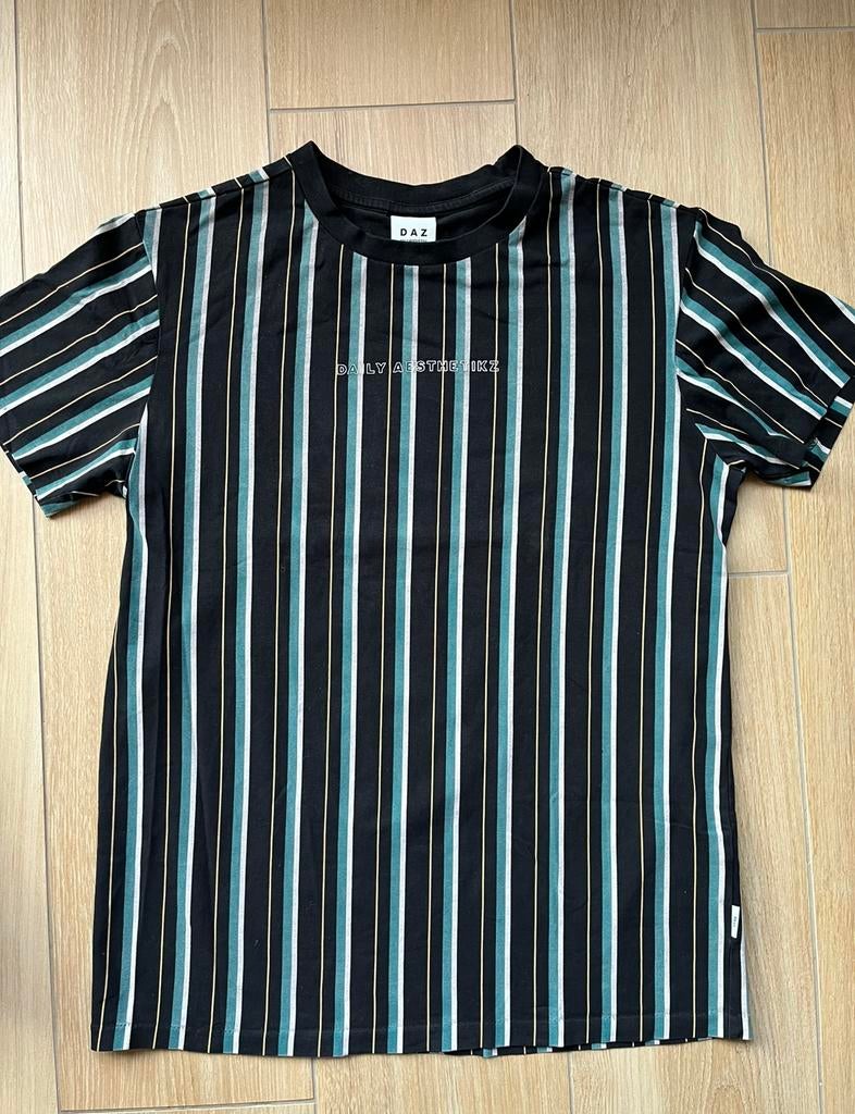 T-shirt Daily Aesthetikz maat s, Kleding | Heren, Ophalen of Verzenden, Zo goed als nieuw, Maat 46 (S) of kleiner, Groen