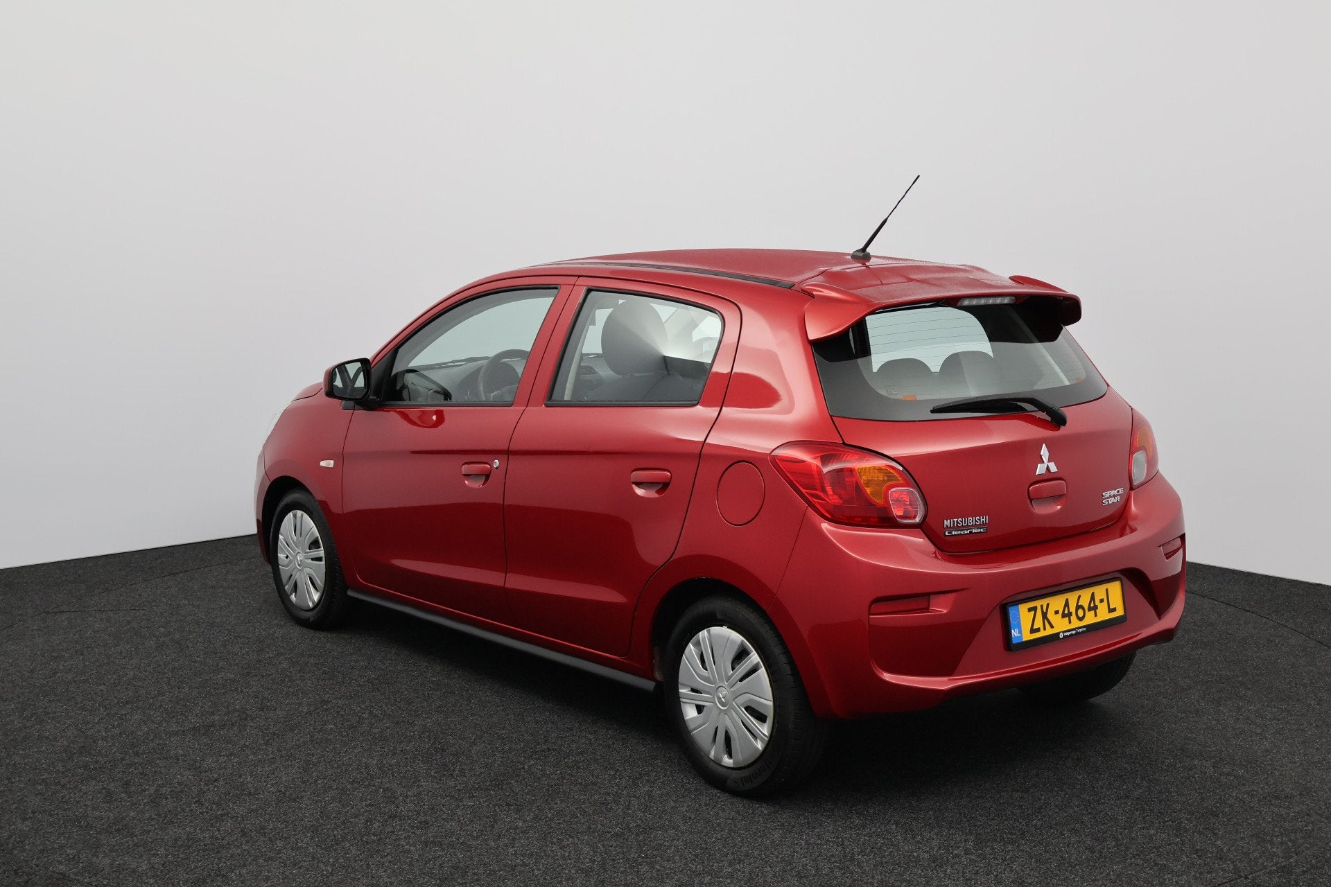 Mitsubishi Space Star 1.0 Cool+/ Airco!/ C.V.Afstand/ Elek.P, Voorwielaandrijving, Stof, Gebruikt, Origineel Nederlands
