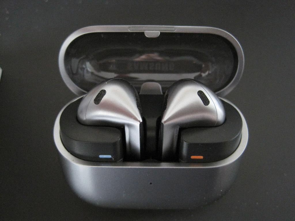 SAMSUNG GALAXY BUDS3