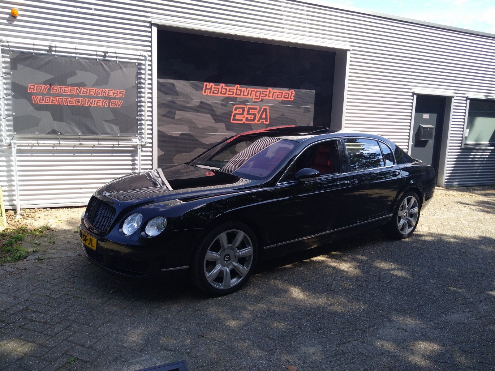 Bentley Continental Flying Spur W12 66.000 km origineel nl !, Automaat, 12 cilinders, Continental, Zwart