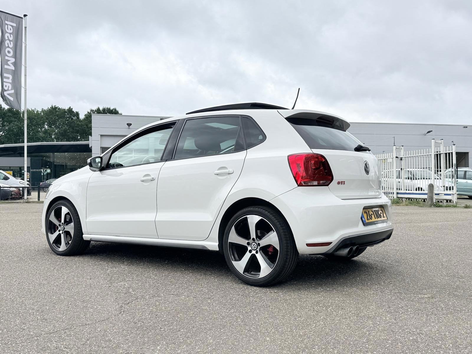 Volkswagen Polo 1.4 TSI GTI|Automaat|Schuifdak|Carplay|NAP|, Auto's, 4 cilinders, Automatische klimaatregeling, Wit, Origineel Nederlands
