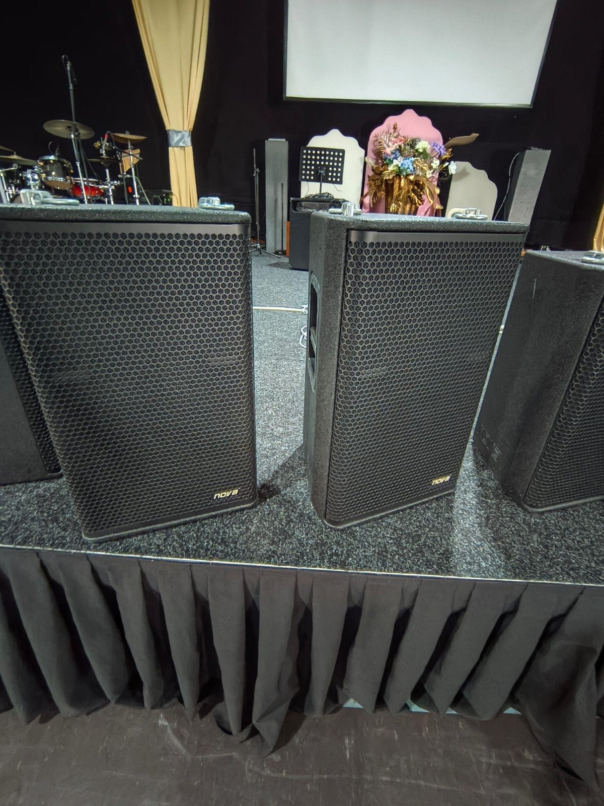 Complete Nova Geluidset: Tops, Bass, Versterkers & Processor, Ophalen, Zo goed als nieuw, Overige merken
