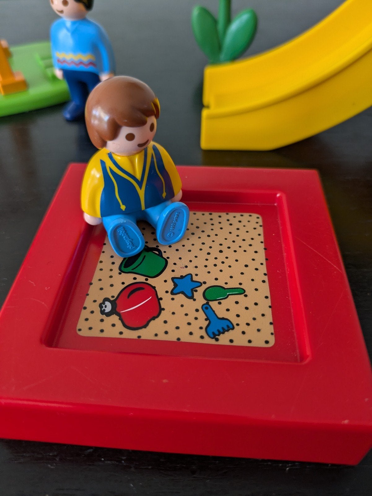 Speeltuin met schommel (Playmobil 1 2 3 6785), Kinderen en Baby's, Speelgoed | Playmobil, Ophalen of Verzenden, Zo goed als nieuw