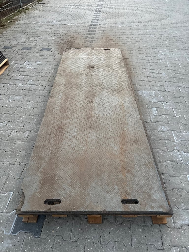 2x kunststof rijplaat 300x100x1,5cm, Niet ingevuld, Niet ingevuld, Niet ingevuld