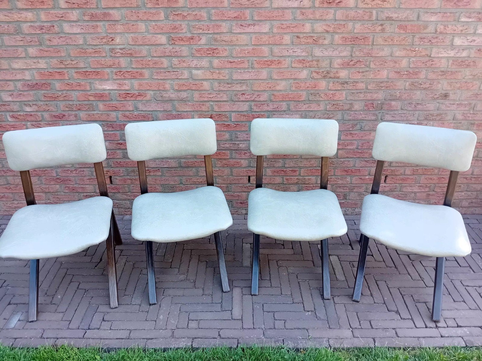 Set van 4 vintage stoelen, Ophalen