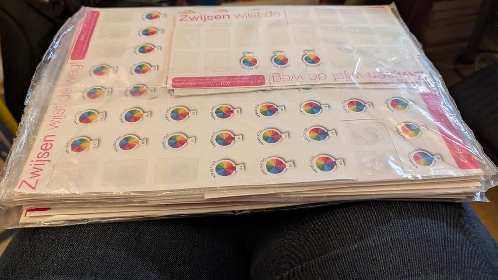 Zwijsen AVI Stickers Compleet - Schoolbibliotheek, Boeken, Schoolboeken, Zo goed als nieuw, Nederlands, Overige niveaus, Ophalen of Verzenden