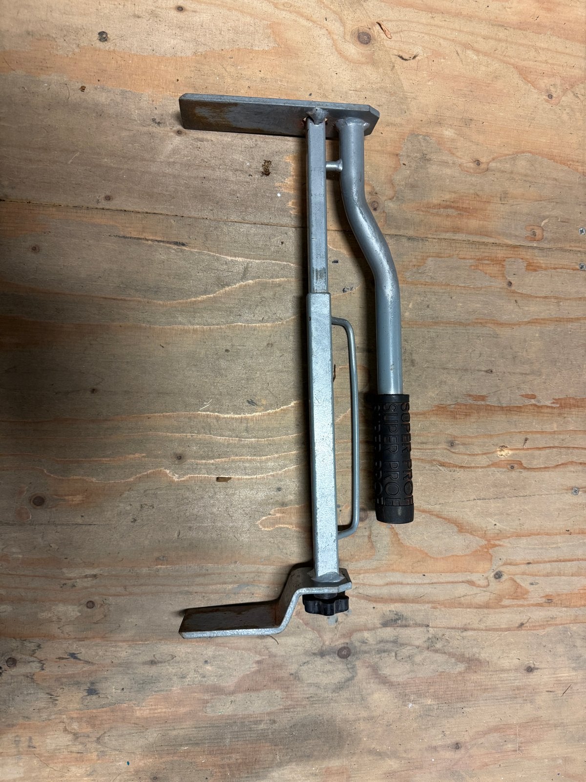 Steenklem - Handig gereedschap voor het tillen van stenen, Overige merken, Klem, Ophalen of Verzenden, H