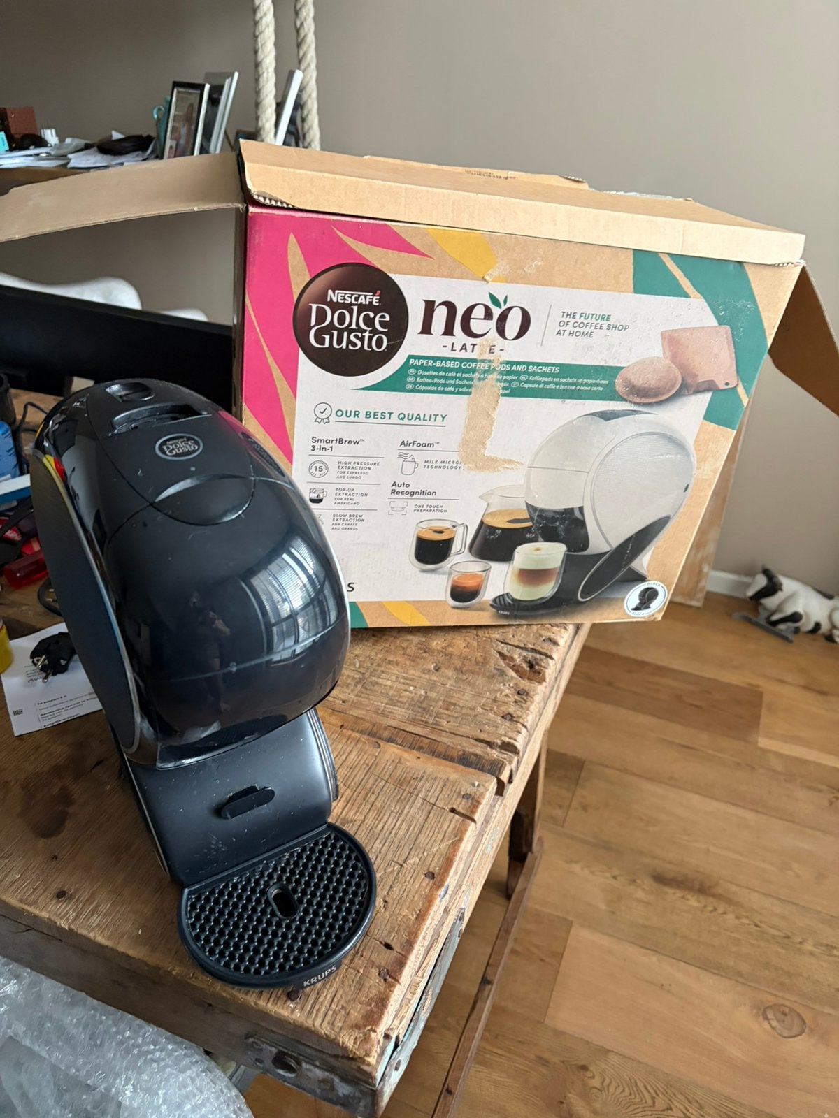 Nette senseo neo  latte met boekjes er bij en doos, Ophalen, Zo goed als nieuw