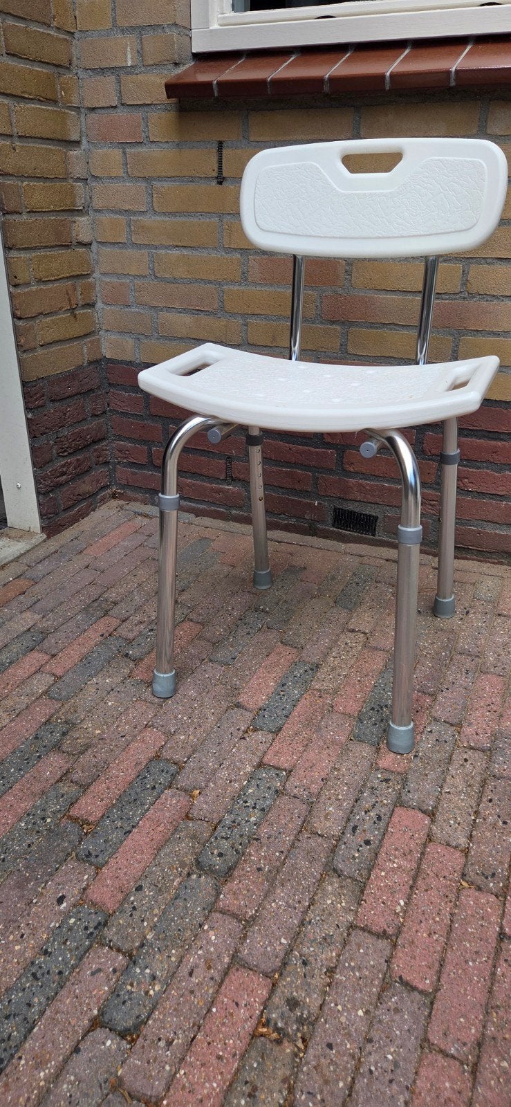Douchestoel, Ophalen, Gebruikt
