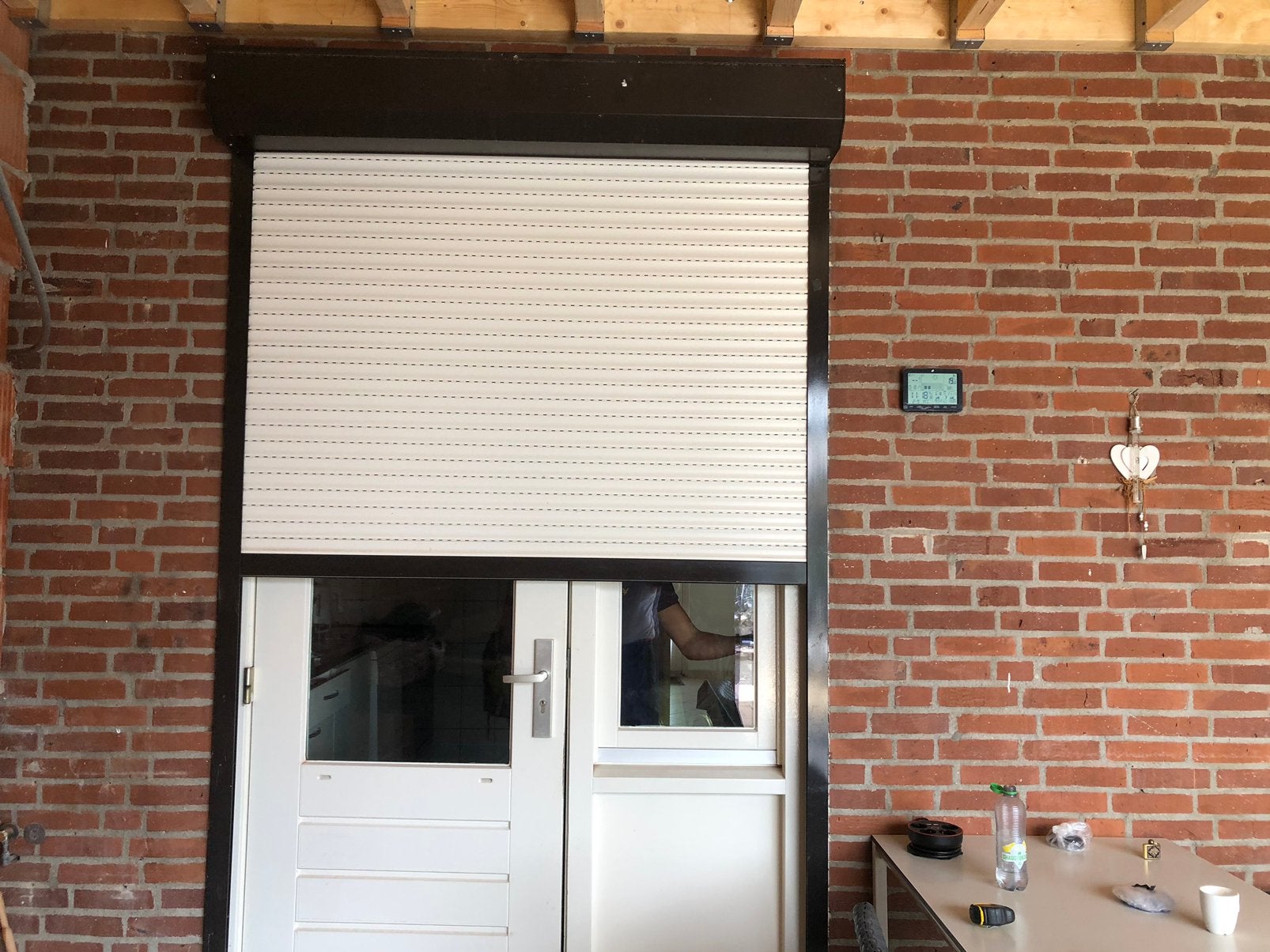 Elektrische rolluik, Doe-het-zelf en Verbouw, Rolluiken, Ophalen, Zo goed als nieuw, 200 cm of meer