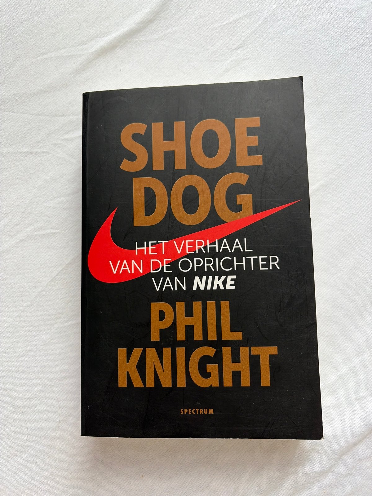 Shoe Dog: Het verhaal van de oprichter van Nike - Phil Knigh, Boeken, Ophalen, Zo goed als nieuw, Nederland