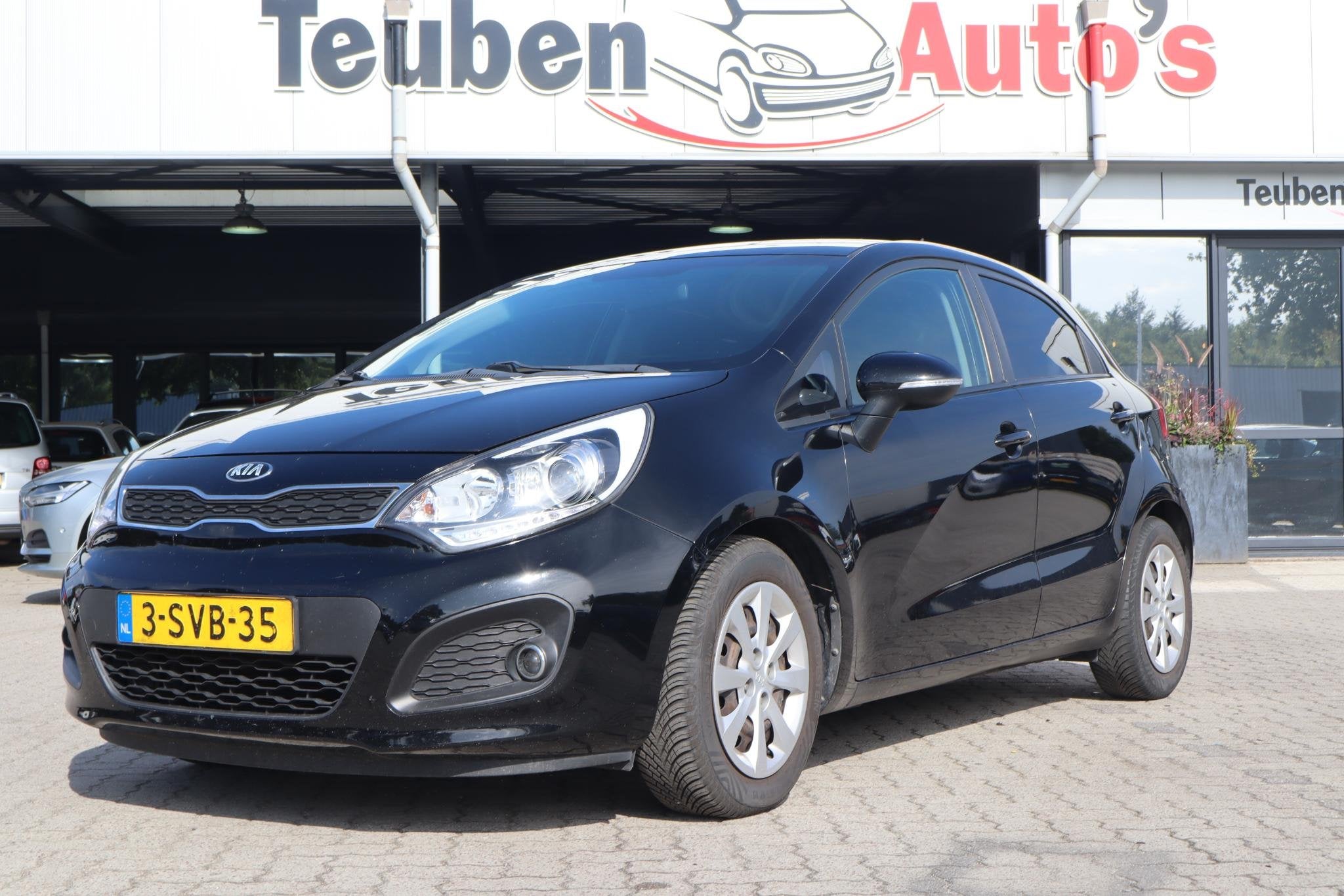 Kia Rio 1.2 CVVT Super Pack | Climate control | Trekhaak | C, 4 cilinders, Zwart, Origineel Nederlands, Handgeschakeld