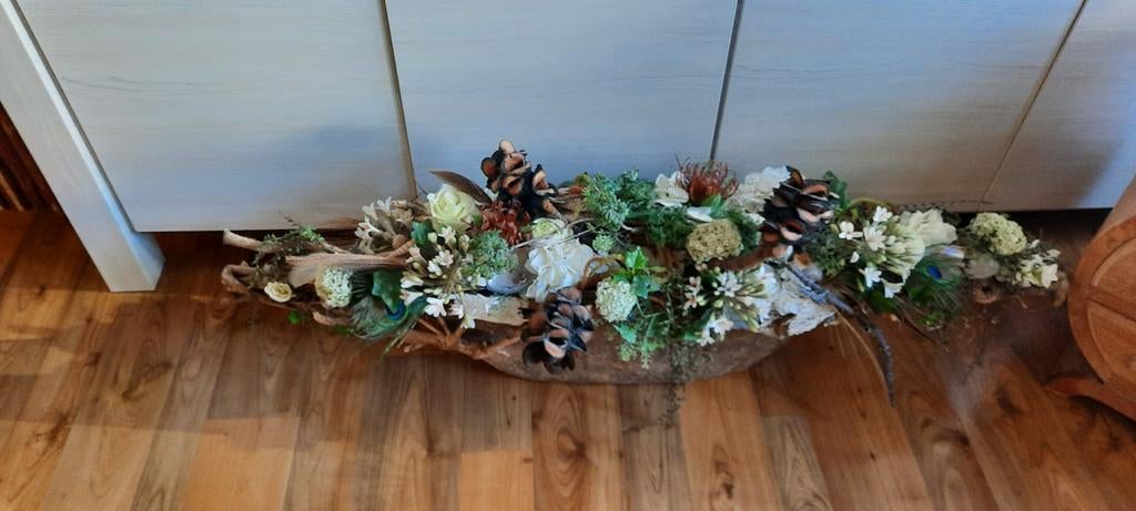 Decoratieve bloemstuk op hout, Hout, Meerkleurig, Ophalen of Verzenden, Landelijk