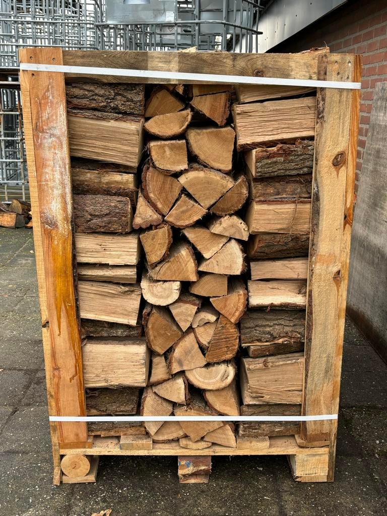 GESTAPELDE KRATTEN BERKEN HOUT, 6 m³ of meer, Ophalen of Verzenden, Berkenhout, Blokken