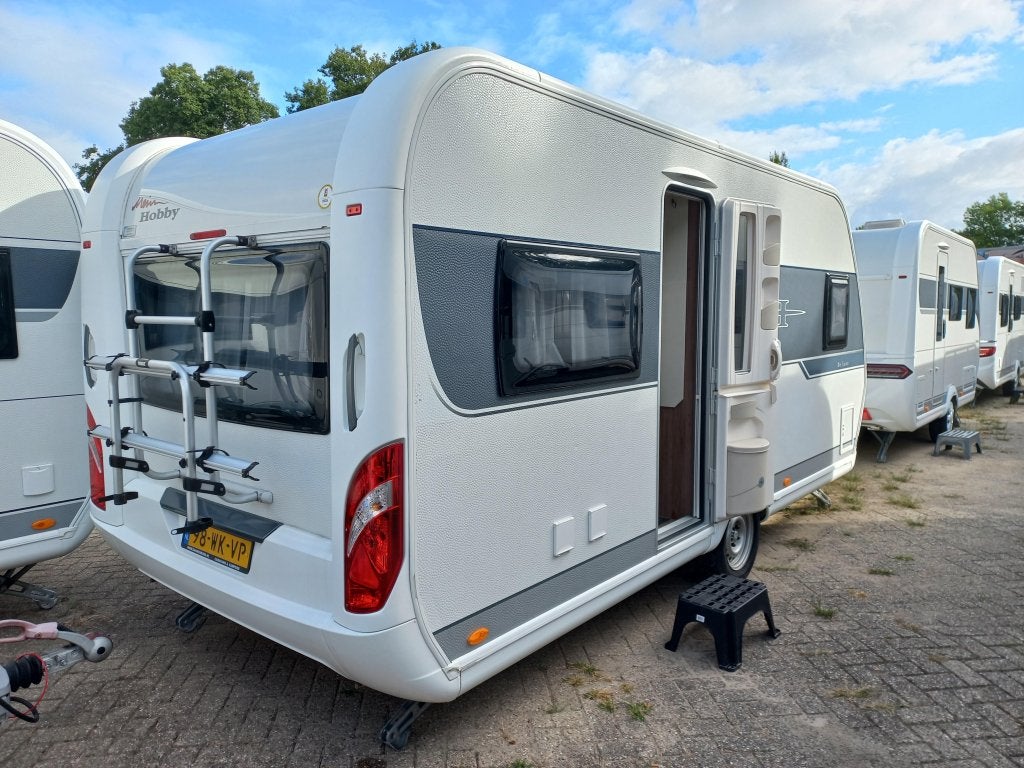 Hobby De Luxe 460 UFE mover-voortent-fietse-etc, Rondzit, Bedrijf, Schokbreker, Tot en met 4