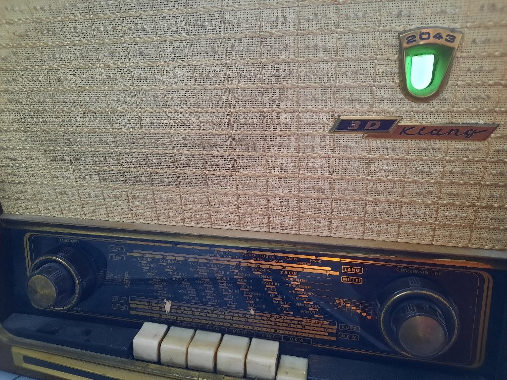 Vintage Grundig 3D Klang Radio - Goed Werkend, Ophalen, Gebruikt, Radio