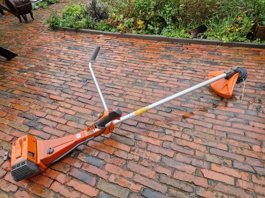 Husqvarna 250R bosmaaier, Ophalen of Verzenden, Benzine