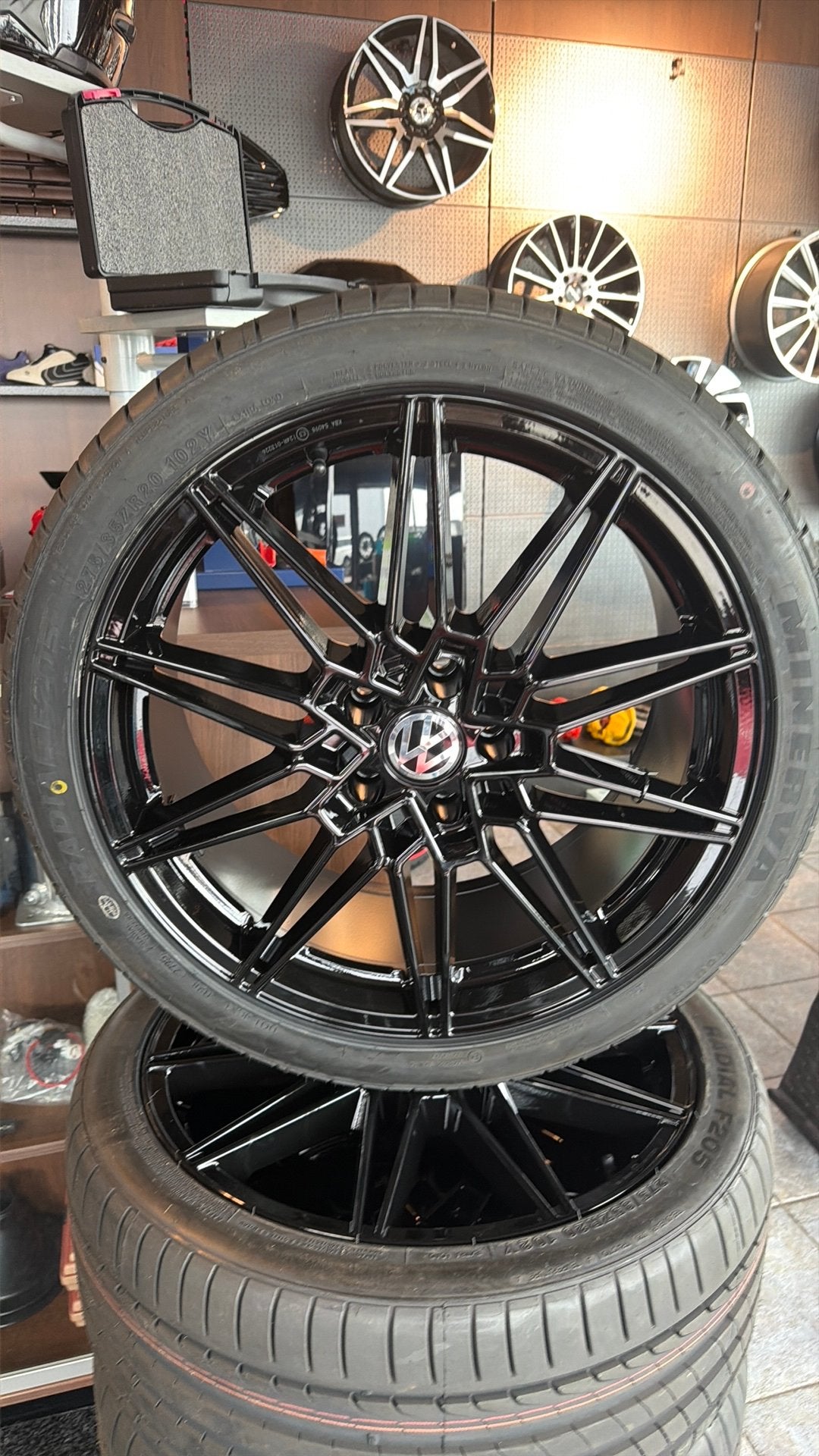20” Volkswagen Transporter wielenset., Auto-onderdelen, Bestelwagen, 275 mm, Banden en Velgen, Nieuw