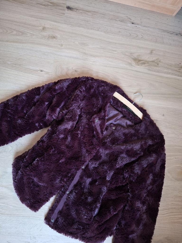 Mooi kort paars- wijnrood jasje van Vero Moda, Ophalen, Vero Moda, Paars, Maat 46/48 (XL) of groter