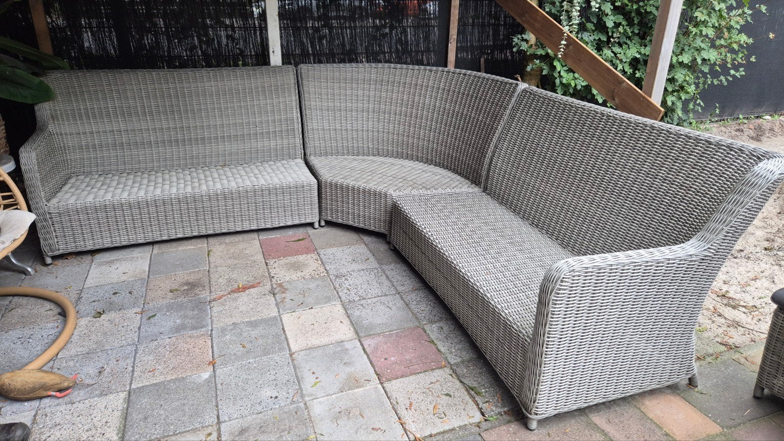 Wicker Loungeset met Eettafel en Hocker - Grijs, Ophalen, Gebruikt, Bank, Meer dan 8 zitplaatsen