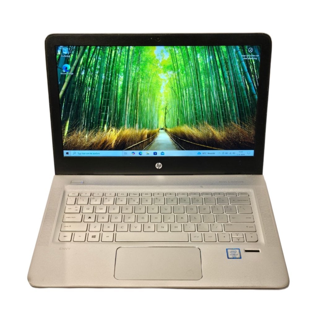 Hp 13-D020ND 14-inch Laptop | 8GB i7-6e 256GB, HP, Zo goed als nieuw, Support@hp.com, 1501 Page Mill Road
Palo Alto, CA 94304
USA