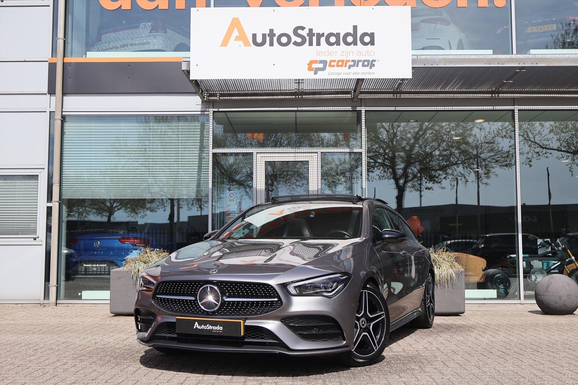 Mercedes CLA Shooting Brake 180 AMG-Line 136pk | Keyless | P, Auto's, Mercedes-Benz, CLA, 136 pk, Gebruikt, 4 cilinders