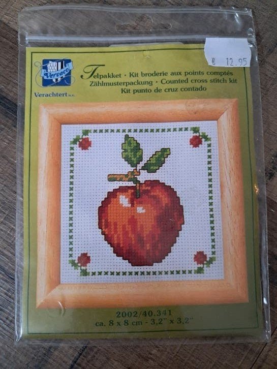DMC Borduurpakket - Kruissteek Kit 'Appel' (nieuw), Textiel, Nieuw, Meerkleurig, Overige merken