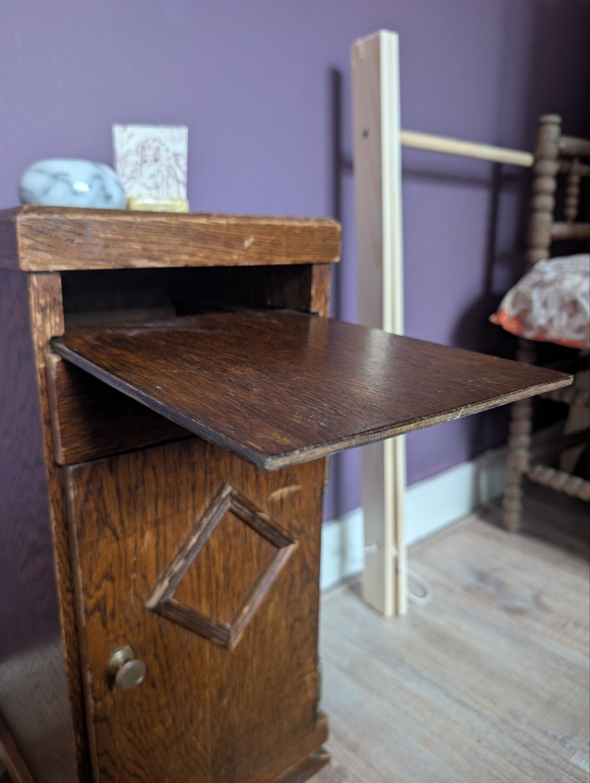 Foto 4 van Vintage houten nachtkastje - Opknapper