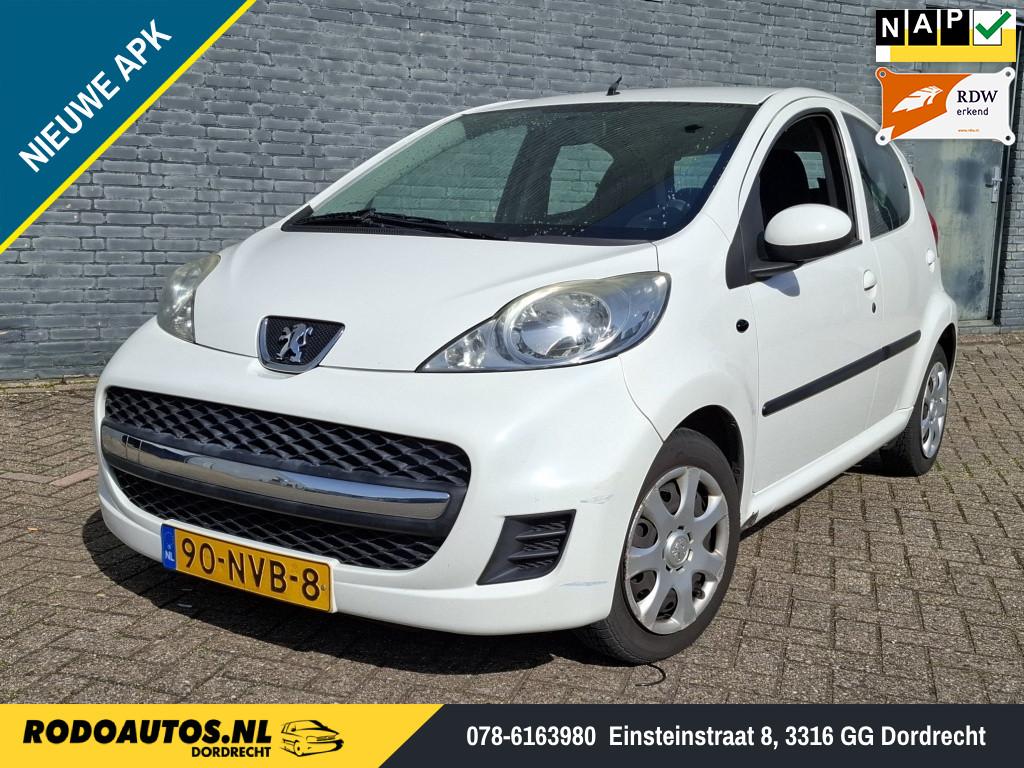 Peugeot 107 1.0-12V Millesim 200 5-Drs Airco APK ✅, Euro 5, Gebruikt, 4 stoelen, Origineel Nederlands