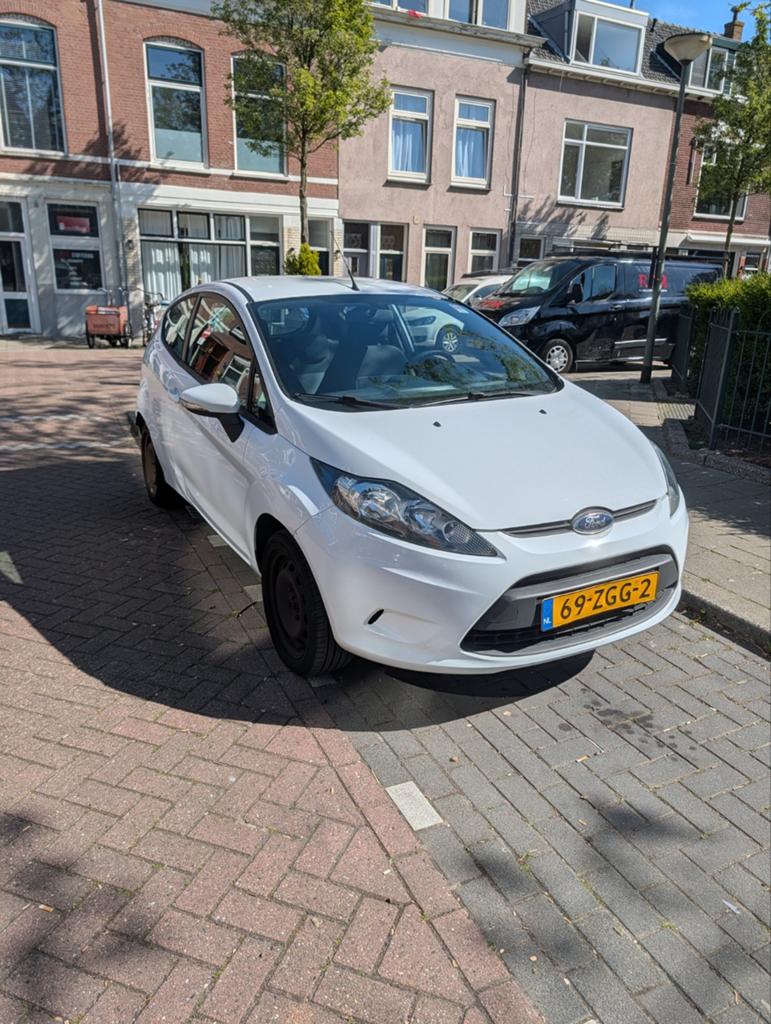 Ford Fiësta 1.25 44KW 3DR 2012 Wit, Auto's, Ford, Particulier, Fiësta, Benzine, B, Hatchback, Handgeschakeld, Origineel Nederlands
