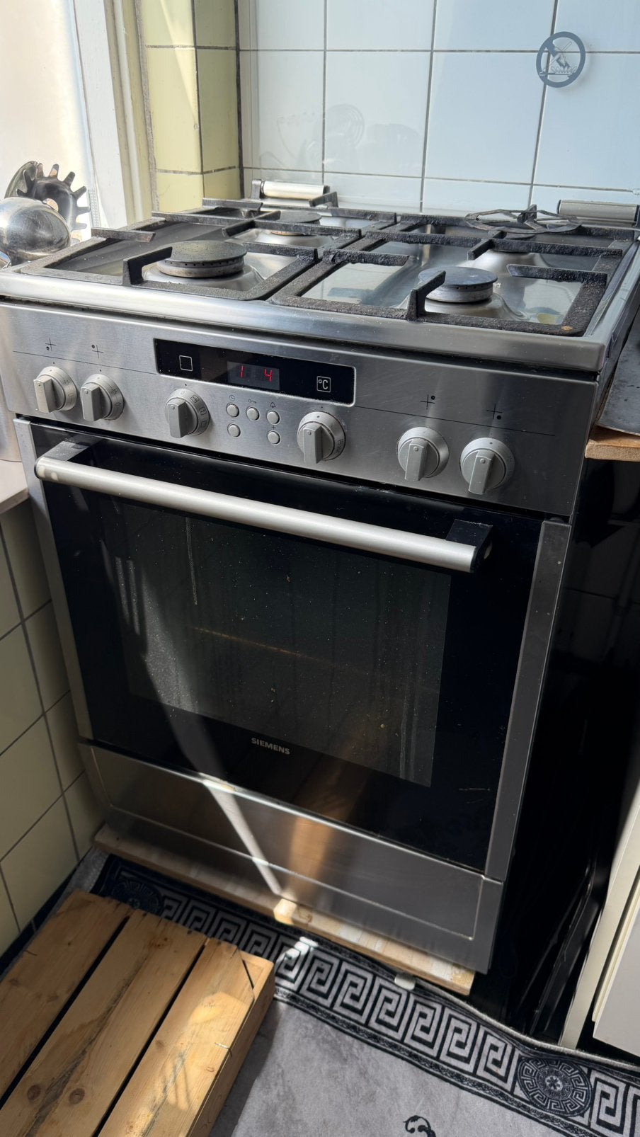 Oven siemens, Witgoed en Apparatuur, Hete lucht, Zo goed als nieuw, Gas, Vrijstaand