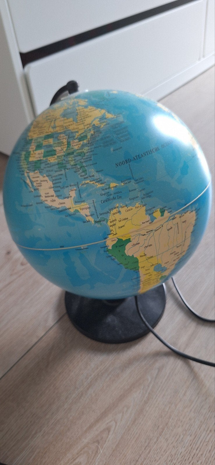 Wereldbol met licht, Huis en Inrichting, Woonaccessoires | Wereldbollen, Ophalen