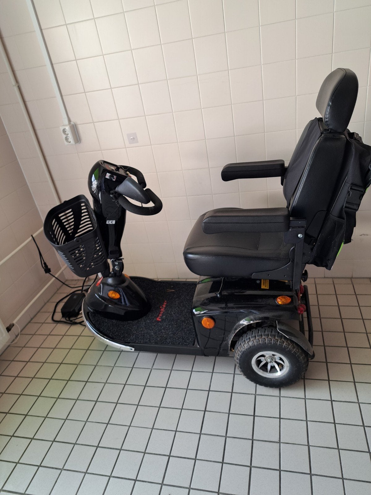 scootmobiel panther 3S 8, Ophalen, Zo goed als nieuw, 16 km/u of meer, Mango