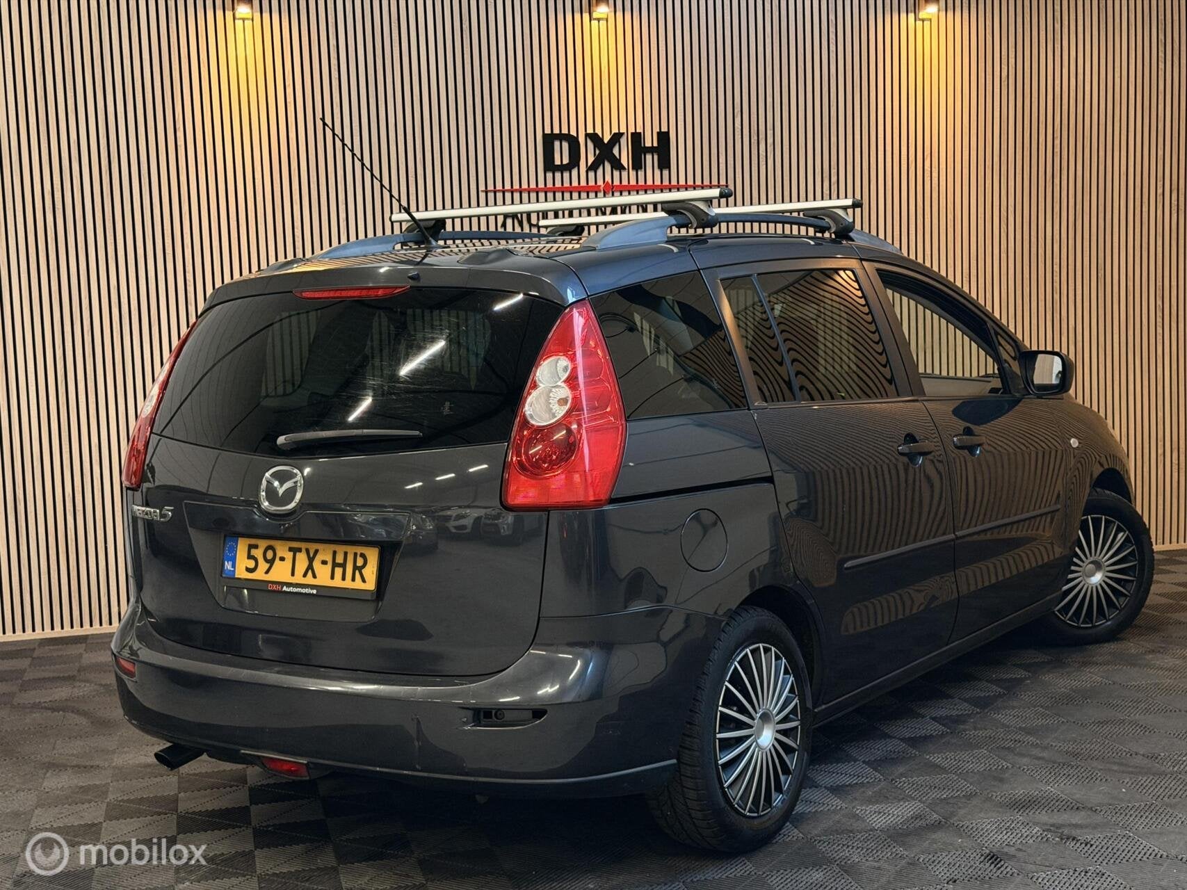 Mazda 5 1.8 Executive 7Persoons OrgNL 3eEIGNR APK-3/2027, Auto's, Verwarmde buitenspiegels, Stof, Gebruikt, 4 cilinders