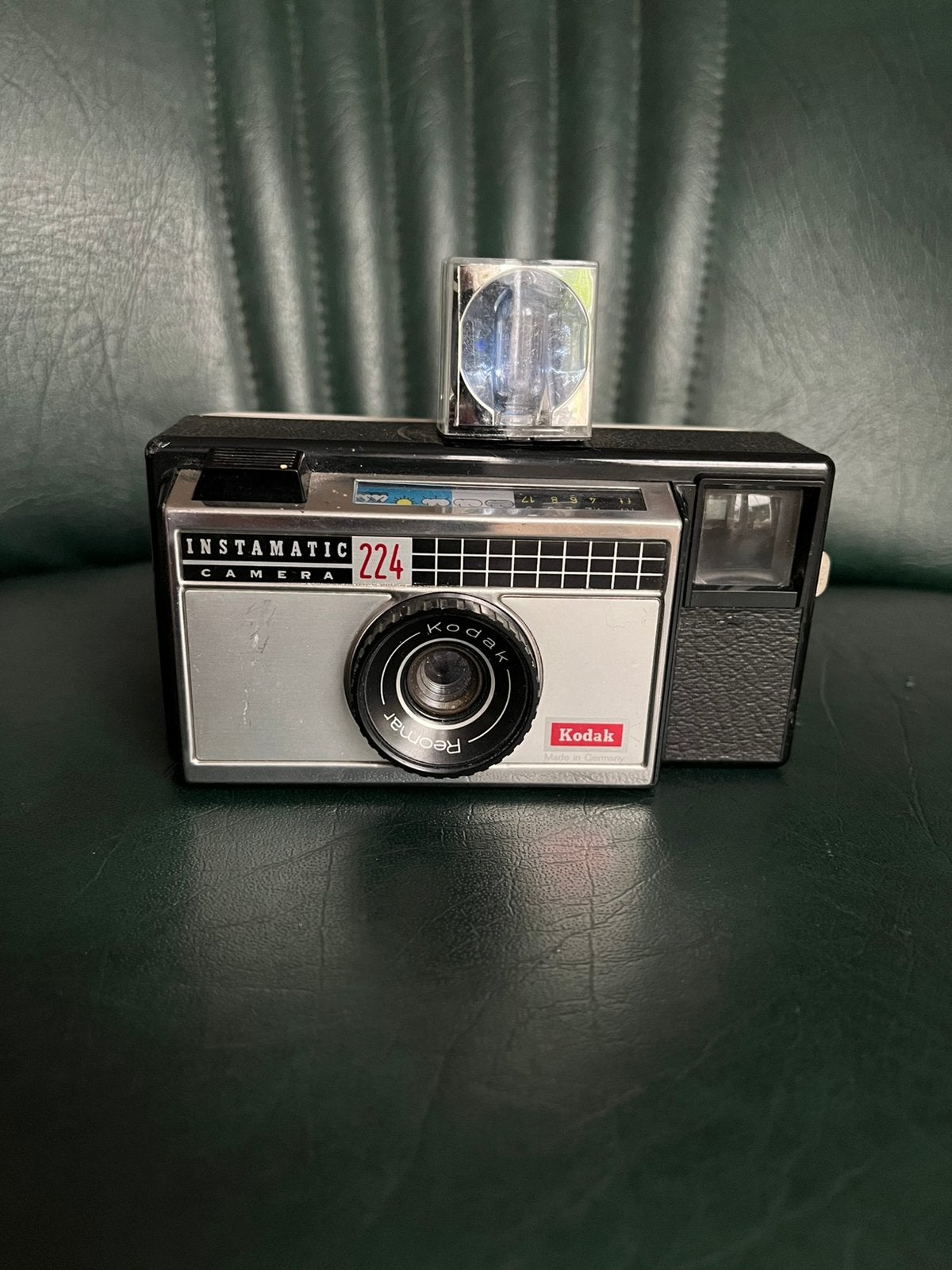Kodak 224 Instamatic Camera + Philips Photoflux PFC4, Gebruikt, Compact, ?, Kodak