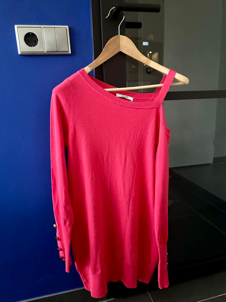 LUI-JO Jeans trui met off shoulder links maat XL, Overige typen, Maat 46/48 (XL) of groter, Nieuw, Ophalen of Verzenden
